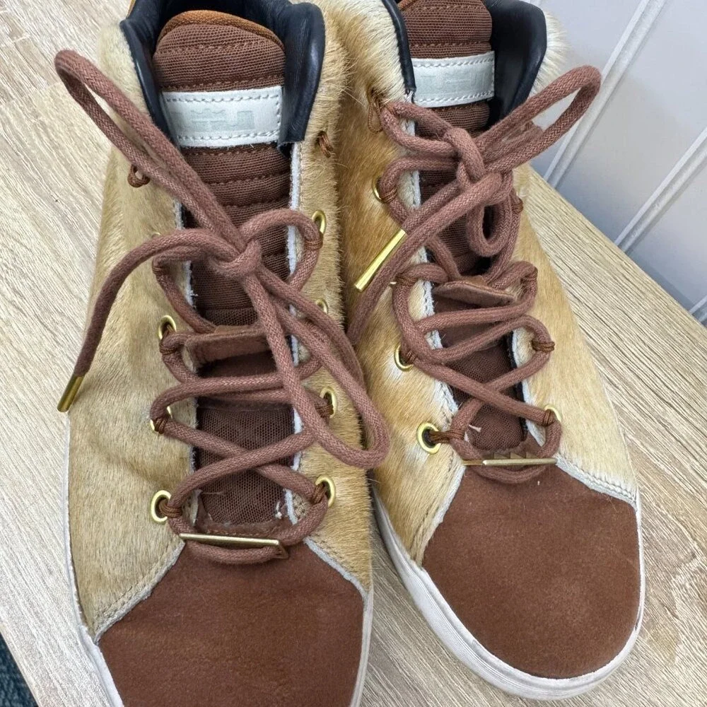 Nike Lebron Sneakers‎ Mens 7.5 Lions Mane
